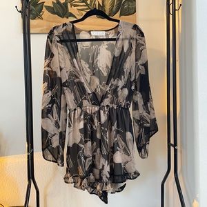 Chiffon romper size Medium